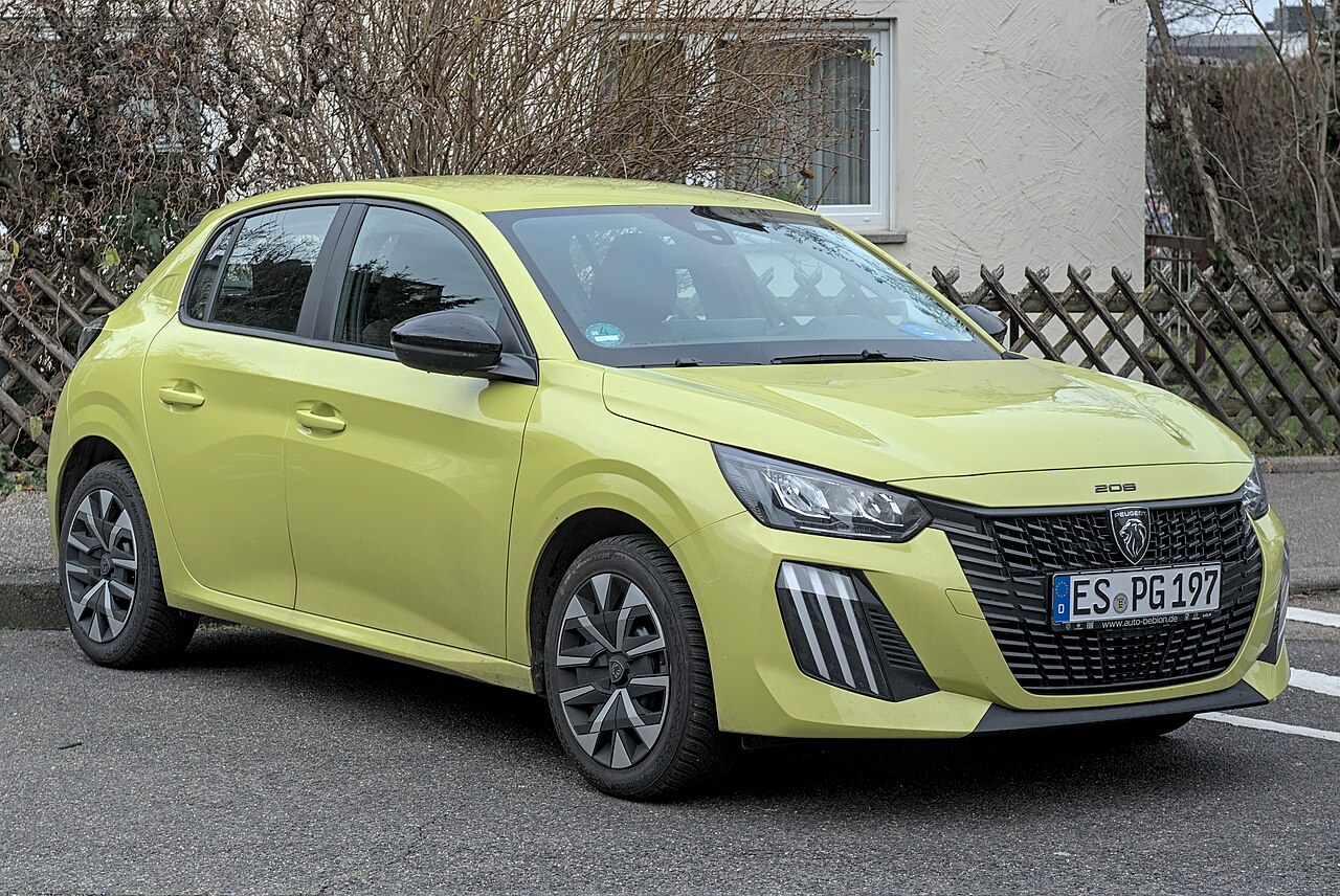 Peugeot 208 — manutenção em BH na Megap Lub