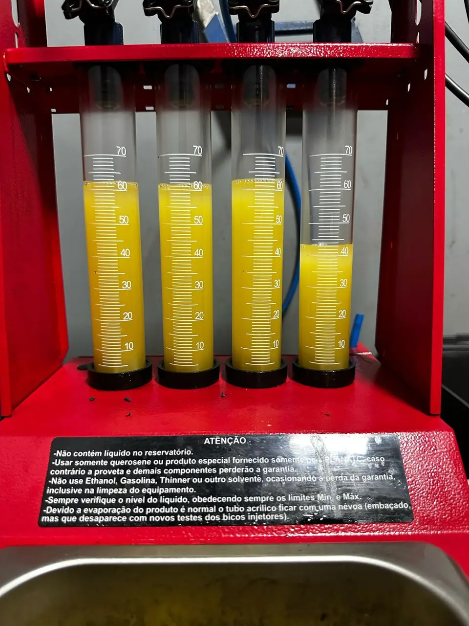 Equipamento de teste e limpeza de bicos injetores na Megap Lub